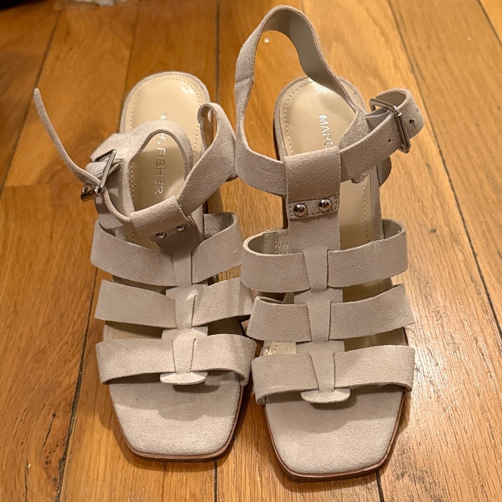 Marc Fisher Women's Tan Strappy Sandals